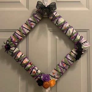 HALLOWEEN WREATH
